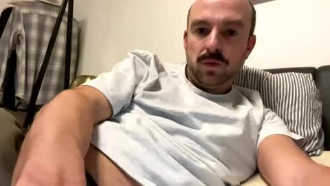 edge_guy online show from January 2025 08:07:01 PM