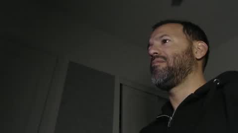 Snapshot of edge_masters chatting on January 2025 02:06:02 AM EdgeM online show from January 2025 02:06:02 AM