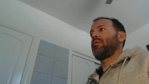 Snapshot of edge_masters chatting on January 2025 07:49:01 PM EdgeM online show from January 2025 07:49:01 PM