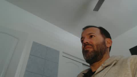 Snapshot of edge_masters chatting on January 2025 07:38:01 PM EdgeM online show from January 2025 07:38:01 PM