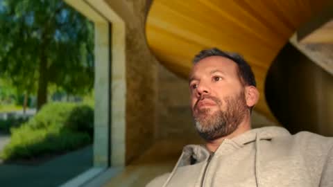 Snapshot of edge_masters chatting on March 2025 12:48:01 AM EdgeM online show from March 2025 12:48:01 AM