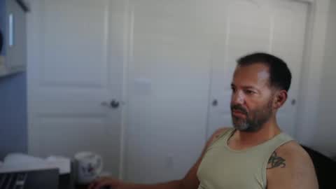 Snapshot of edge_masters chatting on June 2026 11:59:01 PM EdgeM online show from June 2026 11:59:01 PM