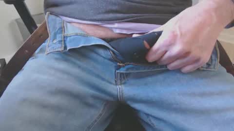 Snapshot of edick000 chatting on February 2026 07:53:02 PM edick000 online show from February 2026 07:53:02 PM