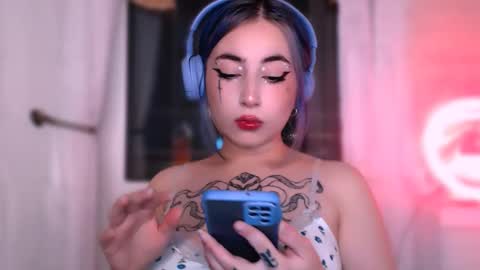 fickle demon made of clumps of matter online show from September 2025 11:07:01 PM