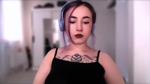 fickle demon made of clumps of matter online show from November 2025 09:36:01 AM