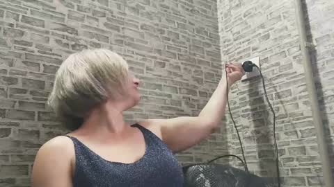 edithmanning online show from January 2025 11:18:02 AM