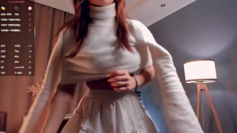 Snapshot of edlacarleton chatting on October 2025 11:00:01 AM Nikki online show from October 2025 11:00:01 AM