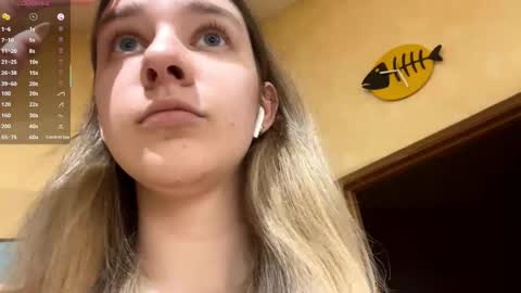 Dana online show from September 2025 04:41:02 PM