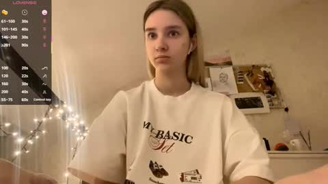 Dana online show from October 2025 03:39:02 AM