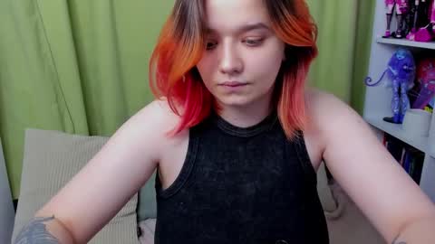 Edna online show from November 2025 08:00:01 PM