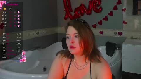 Snapshot of ednaadamse chatting on February 2026 09:17:01 AM ednaadamse online show from February 2026 09:17:01 AM