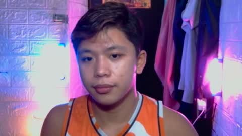 Snapshot of edrianburca052 chatting on October 2025 06:17:01 PM urasian chub online show from October 2025 06:17:01 PM