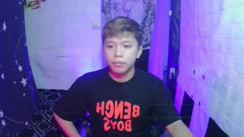 Snapshot of edrianburca052 chatting on October 2025 06:46:02 PM urasian chub online show from October 2025 06:46:02 PM