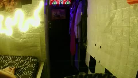 Snapshot of edrianburca052 chatting on October 2025 05:47:01 PM urasian chub online show from October 2025 05:47:01 PM