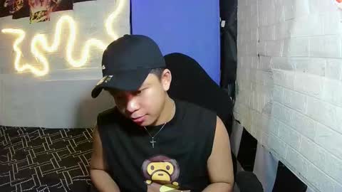 Snapshot of edrianburca052 chatting on November 2025 04:26:02 AM urasian chub online show from November 2025 04:26:02 AM