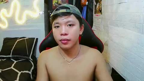 Snapshot of edrianburca052 chatting on February 2026 07:34:01 PM urasian chub online show from February 2026 07:34:01 PM