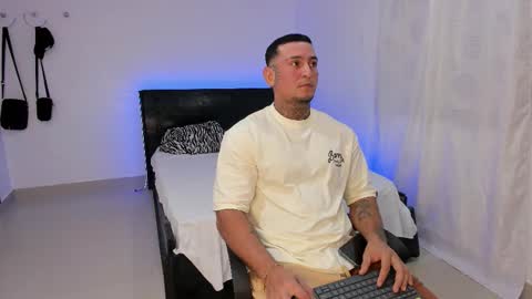 Eduar Wild online show from February 2026 05:22:02 AM