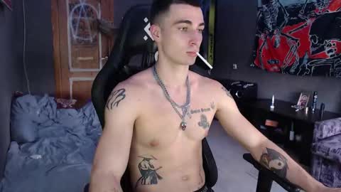 Snapshot of eduard_loveee chatting on September 2025 01:10:01 PM Eduar online show from September 2025 01:10:01 PM