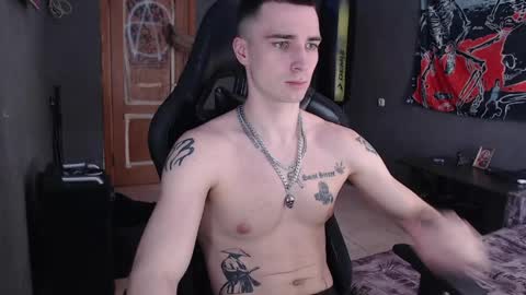 Snapshot of eduard_loveee chatting on May 2026 10:20:02 AM Eduar online show from May 2026 10:20:02 AM