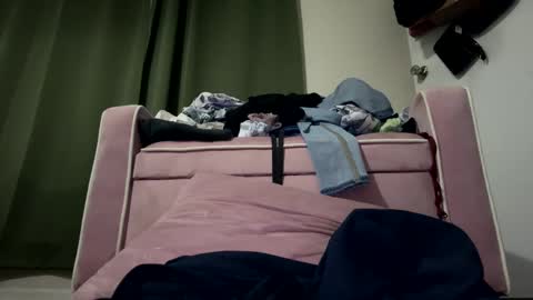 edward2736 online show from October 2025 11:34:02 PM