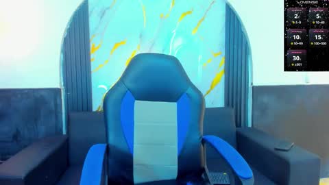 Edward Colleman online show from September 2025 04:47:01 AM