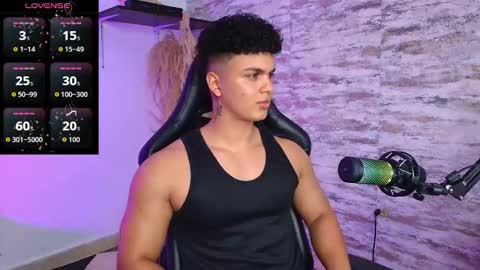 EDWARD CLARCK online show from October 2025 02:29:01 AM