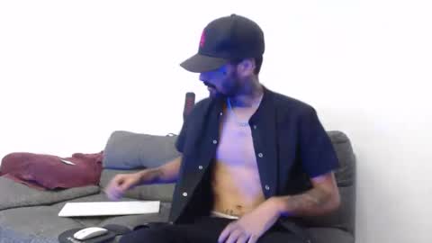 edward_johnsonn online show from September 2025 12:50:01 PM