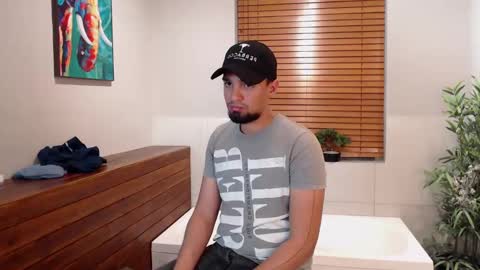 Eduardo online show from February 2025 03:45:02 AM