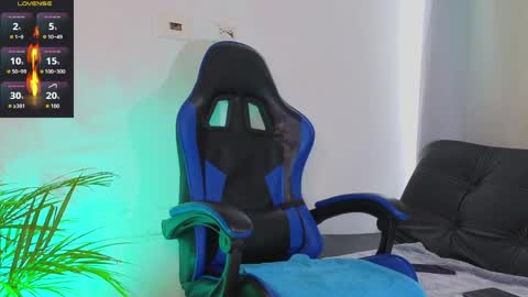 Edward Ross online show from April 2026 09:34:02 PM