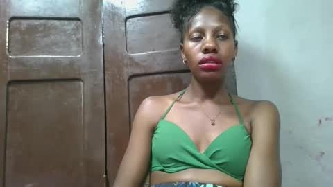 edwige770943 online show from May 2026 07:44:02 PM