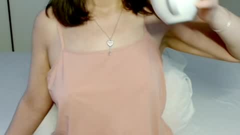 Snapshot of eelena4kiss chatting on May 2026 10:57:02 AM eelena4kiss online show from May 2026 10:57:02 AM