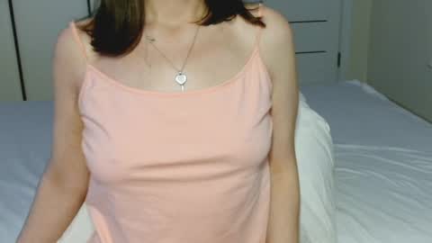 Snapshot of eelena4kiss chatting on June 2026 08:54:01 PM eelena4kiss online show from June 2026 08:54:01 PM