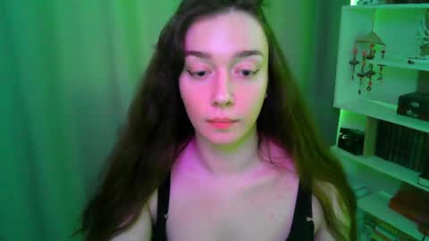 effie_balconii online show from May 2026 04:03:01 PM
