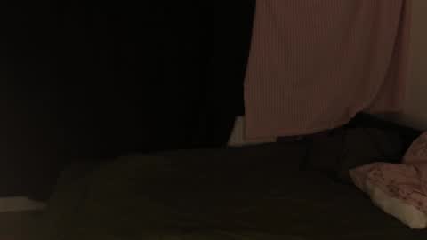 Effie Mur online show from December 2024 06:05:01 PM