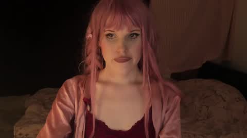 Effie Mur online show from January 2025 07:11:01 PM