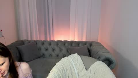 Effie Mur online show from June 2026 08:54:01 PM
