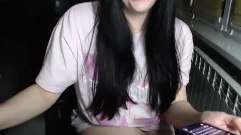Snapshot of effy_m chatting on May 2026 07:44:02 PM Effy online show from May 2026 07:44:02 PM