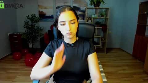 Snapshot of effy_royse chatting on February 2026 07:51:01 AM Effy Royse online show from February 2026 07:51:01 AM