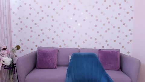 Effy online show from February 2025 06:47:02 AM