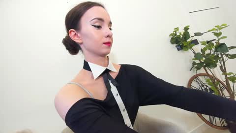 Erik and Alice online show from February 2025 03:10:02 AM