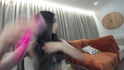 Erik and Alice online show from October 2025 01:17:01 AM