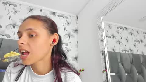 Valery online show from October 2025 04:49:01 PM