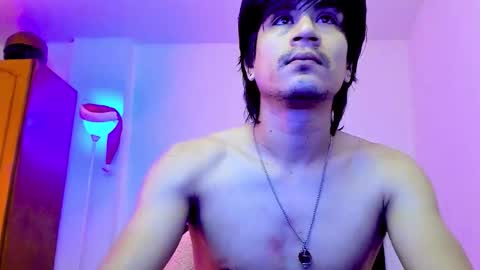 eiden_allenx1 online show from December 2025 04:14:02 PM