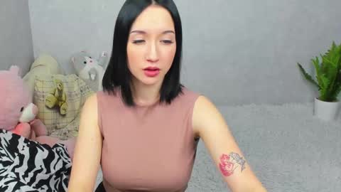 eileenmoores online show from February 2026 04:13:01 PM