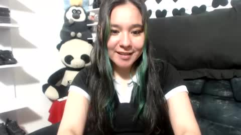 Snapshot of eilish_12 chatting on July 2026 07:06:01 AM eilish_12 online show from July 2026 07:06:01 AM