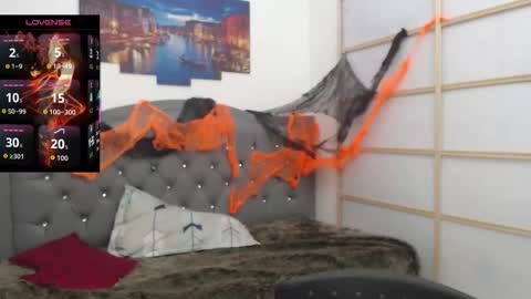 EILISH HALL online show from November 2025 09:06:01 PM