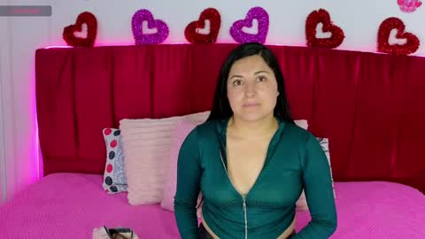 eimy__cute online show from April 2026 07:11:01 PM