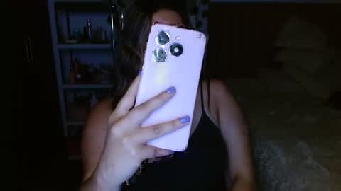 EIMY   MODEL INDEPENDENT online show from October 2025 01:20:01 AM