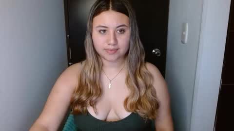 Snapshot of eimy_collin chatting on February 2026 06:01:01 AM EIMY MODEL INDEPENDENT online show from February 2026 06:01:01 AM