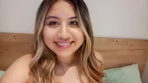 Snapshot of eimy_collin chatting on March 2026 10:34:02 PM EIMY MODEL INDEPENDENT online show from March 2026 10:34:02 PM